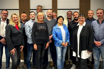 Kommunalwahl: BI Reichenbach-Mylau stellt 14 Bewerber für den Stadtrat - Zu den BI-Kandidaten gehört Anja Gürtler, (3. v. re.): „Mir gefällt die Mischung aus kreativen und engagierten Leuten.“