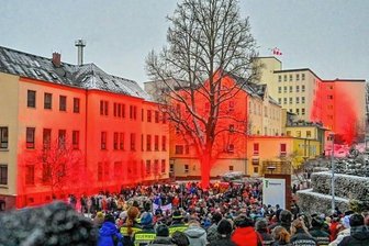 Kompromiss im Kreistag zu Klinik Reichenbach - Am Krankenhausstandort in Reichenbach soll ein Gesundheitszentrum entstehen. Der Kreistag unterstützt das. 
