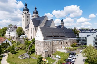 Komturhof: So geht es mit der Sanierung eines der ältesten Bauwerke Plauens weiter - Die Johanniskirche und das Konventgebäude gehören zu den ältesten Bauwerken Plauens.