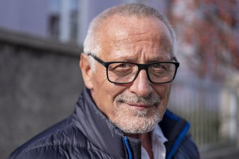Konstantin Wecker: "Demokratie bleibt nicht von allein" - Konstantin Wecker gastiert am Freitag mit seinem Pianisten Jo Barnikel in Stollberg.