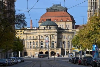 Konzert-Highlight im Opernhaus Chemnitz: Junge Talente treffen auf Philharmoniker - Junge und erfahrene Musiker treten gemeinsam im Chemnitzer Opernhaus auf.