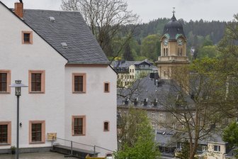Konzert im historischen Lotterhof: Musikalischer Start in den Frühling - Ein Frühlingskonzert findet in Geyers Lotterhof statt.