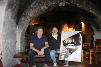 Konzertbühne: Schwarze Küche in Mühltroff wird wieder zum Leben erweckt - Torsten Zimmermann und Dirk Albert legen zusammen los.