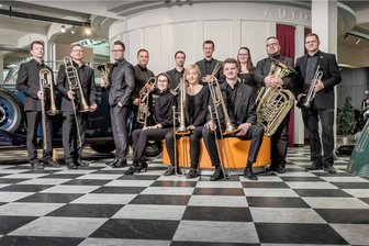 Konzerte zum Jahreswechsel: Von weihnachtlicher Blechbläsermusik, Orgelklängen und Bachs Oratorium - Weihnachtliche Blechbläsermusik des Sächsischen Blechbläser Consorts erklingt am Freitagnachmittag in der Freiberger Jakobikirche. 