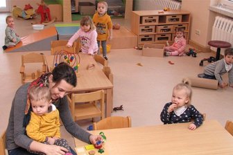 Kosten für Kita in Zettlitz sollen angepasst werden - Die Kita „Sonnenschein“ in Zettlitz ist beliebt. Beiträge für die Betreuung müssen wohl angepasst werden.