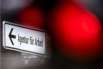 Kostenexplosion im Jobcenter - Geschäftsführer abberufen - Das Bremer Jobcenter steckt in einer Krise. (Archivfoto)