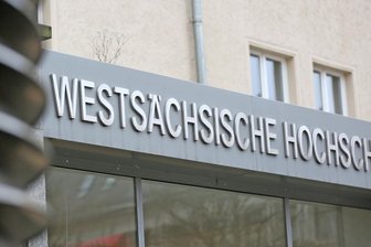 Kostenlose Coronatests an WHZ - Student scheitert mit Eilantrag - Die WHZ hat vom Verwaltungsgericht Chemnitz im Streit um Testmöglichkeiten recht bekommen.