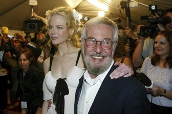 „Kramer gegen Kramer“: Dreifacher Oscar-Preisträger Robert Benton ist tot - Arbeitete auch mit der australischen Schauspielerin Nicole Kidman zusammen: US-Regisseur Robert Benton auf diesem Foto 2003 bei der Premiere von „Der menschliche Makel" beim Toronto International Film Festival.