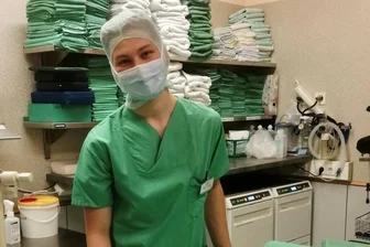 Der OP-Saal im Krankenhaus in Mittweida ist genau sein Ding, sagt William Rösch-Mattner. Deshalb macht er in der Klinik eine Ausbildung zum Anästhesietechnischen Assistenten.