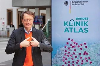 Krankenhausgesellschaft Sachsen findet etliche Fehler in Lauterbachs Klinik-Atlas - Gesundheitsminister Karl Lauterbach hat den Bundes-Klinik-Atlas vergangene Woche vorgestellt.