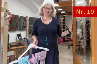 Kreatives Erzgebirge: Wo Persönlichkeiten einmalige Schmuckstücke finden - Das kleine Lädchen an der Großen Kirchgasse hat mit seinem Charme Petra Frank überzeugt, doch noch einmal das Experiment mit einem eigenen Geschäft zu wagen. Die Diplomdesignerin gestaltet Schmuckstücke aus Holz.