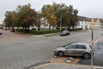 Kreisel-Vorschlag stößt auf Zustimmung - Wie soll der Platz aussehen, wo Hospitalstraße und An der Steilen Wand zusammentreffen? Anwohner haben klare Vorstellungen.