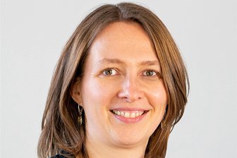 Kreisrätin übt Kritik an langen Rufbus-Touren: Anderthalb Stunden für fünf Kilometer Wegstrecke - Dass die Rufbusse aus Triebeler Ortsteilen von Triebel getrennt sind, findet Nicole Schwab gar nicht gut. Die Posseckerin ist Kreis- und Gemeinderätin.