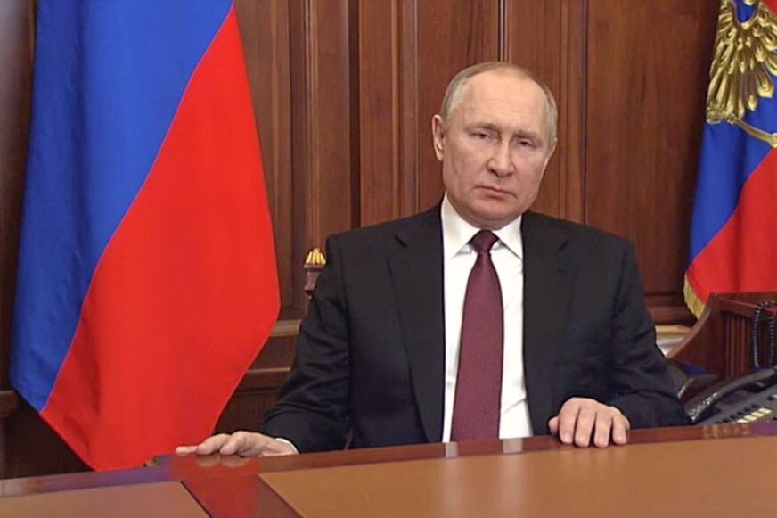 Kremlchef Putin versetzt russische Atomstreitkräfte in Alarmbereitschaft - 