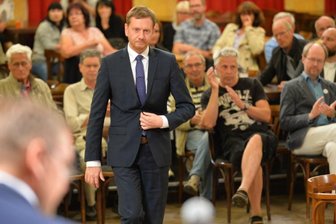 Kretschmer sucht Dialog - 
