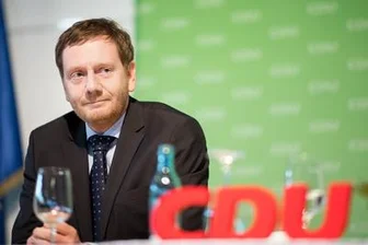 Kretschmer tritt für CDU in Görlitz an - Michael Kretschmer (CDU), Ministerpräsident von Sachsen, nimmt an der öffentlichen Wahlkreismitgliederversammlung zur Aufstellung der Bewerber in den Wahlkreisen 57, 58, 59 und 60 für die Wahlen zum Sächsischen Landtag teil.