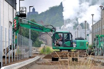 Kriebsteiner Trasse erhält moderne LED-Beleuchtung - Die Trasse der Erschließungsstraße durch Kriebethal ist schon gut zu erkennen, die erste Papierfabrik ist bereits so erreichbar.