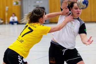 Krimi erneut ohne Happyend - Mit harten Bandagen: Julia Uhlemann setzte sich gegen die nicht zimperliche Oberlosaer Abwehr immer wieder durch. Die bittere Niederlage konnte aber auch die Rotation-Spielmacherin nicht abwenden. 