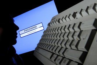 Kriminelle erleichtern Erzgebirger um mehrere tausend Euro - Der Geschädigte hatte Anmelde- und Überweisungsdaten übermittelt.