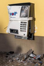 Kriminelle sprengen Zigarettenautomat in Penig - In Penig jagten Kriminelle jetzt einen Zigarettenautomaten in die Luft, hier ein Symbolfoto.
