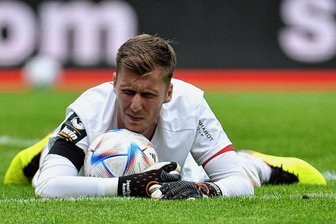 Krise beim Erzgebirge Aue: Es fehlt ein Chef auf dem Platz - Fehlerlos, aber auch glücklos: der derzeitige Auer Kapitän Philipp Klewin.