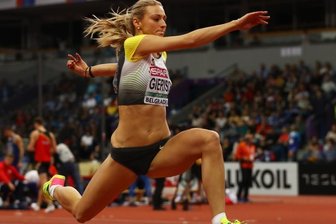 Kristin Gierisch gelingt kleines Wunder - Die Chemnitzerin Kristin Gierisch mit dem perfekten Sprung zum Gold.