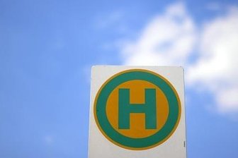 Kritik: Weniger Busse auf den Aschberg -