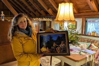 Krumhermersdorfer Scheune wird wieder zur Kunst-Galerie - In historischem und zugleich gemütlichem Ambiente präsentiert Nicole Musch auch viele Gemälde, auf denen ihre Kinder zu sehen sind.