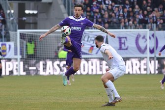 Krummes Ding und harmlose Auer: FC Erzgebirge unterliegt Mannheim - Der FC Erzgebirge Aue, hier mit Marcel-Bär-Ersatz Boris Tashchy in Aktion, war am Sonntag zu harmlos.