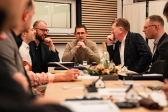 KSB-Geschäftsführer: Mittelsachsen soll Vorreiter für Mitbestimmung im Sport werden - Das Präsidium des KSB Mittelsachsen hatte sich kürzlich mit LSB-Chef Frank Pfeil (2. v. r.) getroffen.