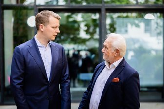 Kubicki oder Höne - Bewerber um FDP-Vorsitz werben für sich - Wolfgang Kubicki und Henning Höne kandidieren gegeneinander für den FDP-Parteivorsitz