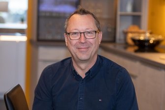 "Küchenprofi"- Chef aus Plauen: "Fällt uns schwer, auf billiges Gas aus Russland zu verzichten" - Steffen Rothe ist "Der Küchenprofi" in Plauen. Im ersten Corona-Lockdown erhaltene Soforthilfe hat er zurückzahlen können und im Augenblick, sagt er, ist alles noch gut. Sorgen macht er sich trotzdem. 
