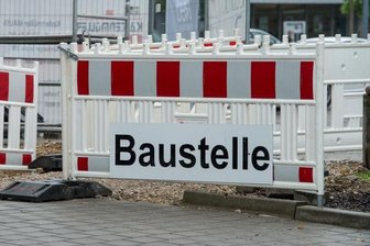 Küchwald in Chemnitz: Aus Parkplätzen soll Rasen werden -
