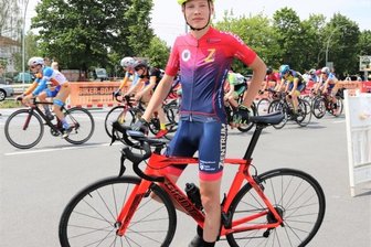 Künftig in Thüringen im Sattel - Große Ziele: Radsportler Elias Morgenstern aus Freiberg, der bislang für den Dresdner SC in die Pedale trat. Im neuen Schuljahr wechselt der 13-Jährige ans Sportgymnasium Erfurt. 