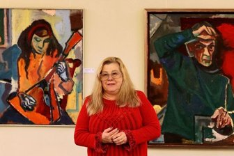 Künstlerisches Erbe bekommt neue Bewahrer - Die bisherige Vereinsvorsitzende des Fördervereins Heinz-Tetzner-Museum, Monika Zschepang, vor Werken von Heinz Tetzner. 