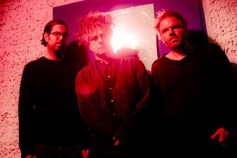 Kultband Klez.e: Neue Farben im Dunkel des relativen Menschseins - Klez.e.