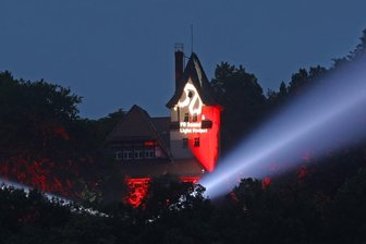 Kulturbranche sendet Signalrot in die Nacht -