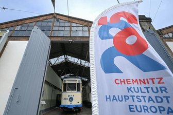Kulturhauptstadt 2025: Chemnitz will ehemaliges Straßenbahndepot an Zwickauer Straße sanieren und neu nutzen - Aktuell befinden sich in dem ehemaligen Straßenbahndepot das Straßenbahnmuseum und das Uhrenmuseum.