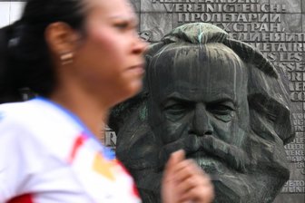 Kulturhauptstadt-Marathon in Chemnitz beendet – Mehr als 8000 Läuferinnen und Läufer erreichen das Ziel - Mehr als 8100 Läufer aus neun Ländern hatten sich für den Marathon angemeldet.