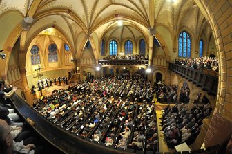 Kultursommer, Silbermann und Rock auf der Orgel: Fünf Tipps zum Wochenende in Mittelsachsen - In der Trinitatiskirche Hainichen spielt am Sonntag, 17 Uhr, die Vogtland Philharmonie das Jubiläumskonzert „30 Jahre Mittelsächsicher Kultursommer“.