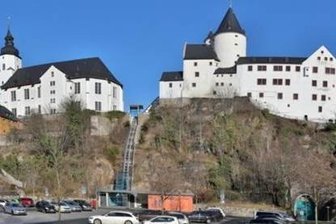 Kundgebung am Samstag in Schwarzenberg von Behörde abgesagt - Das Rathaus von Schwarzenberg.