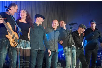 Kuno geht fremd: Gastwirt aus Hainichen holt Dire-Straits-Mugge nach Freiberg - Die Second Straits aus Roßwein spielen am Samstag in Freiberg.