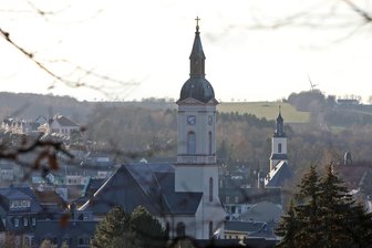 Kupferdiebe an der Laurentiuskirche in Lichtenstein: Unbekannte durchtrennen Blitzableiter - Kupferdiebe haben Blitzableiter an der Laurentiuskirche in Lichtenstein beschädigt.
