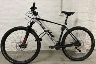 Kurios: Chemnitzer Polizei findet Eigentümer von Diebstahl-Fahrrad nicht - Die Polizei Chemnitz sucht den Eigentümer dieses Fahrrads.