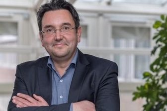 Kurzarbeit sichert auch im Winter zahlreiche Arbeitsplätze - Sven Schulze blickt als Leiter der regionalen Agentur für Arbeit in Annaberg-Buchholz trotz des Anstiegs der Arbeitslosigkeit im Januar nach wie vor auf einen stabilen Arbeitsmarkt im Erzgebirgskreis.