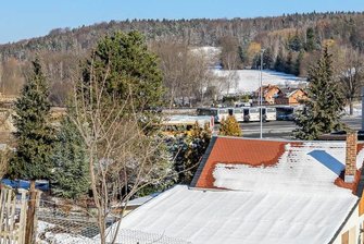 Lärm und helles Licht in der Nacht sorgen in Rodewisch für Ärger - Anwohner in der Nähe des Busbetriebshofes Reiher beklagen unter anderem Lärmbelästigungen durchs Warmlaufen der Busse.