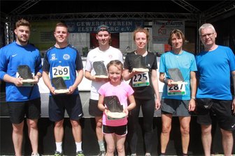 Läuferherz, was willst du mehr? 7. Elsterberger Stadtlauf lockt 220 Sportler an - Michel Ludwig, Eric Hübscher, Philip Thiemann, Maria Giering, Katrin Obermann und vorn Carmen Oertel siegten.
