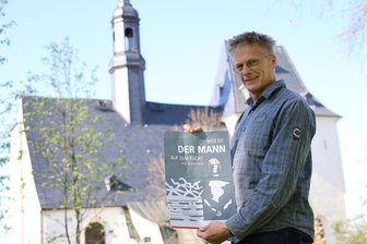 Lag Jesus von Nazareth wirklich in diesem Grabtuch? Besondere Ausstellung kommt ins Erzgebirge - Falk Schubert ist der Organisator der Grabtuchausstellung in der Ehrenfriedersdorfer Kirche.