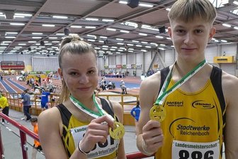 Landesmeisterschaften enden für Vogtländer mit Bestzeiten und Edelmetall - Die Sprint-Asse Mia Rahnfeld (links, lief erneut einen Kreisrekord) und Lukas Tomas Bickovs (nach Verletzungspause) vergoldeten ihren Auftritt im 60-Meter-Sprint. 