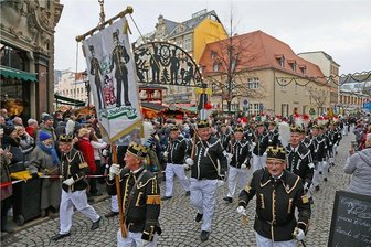 Landesverband hofft auf Weihnachtsbergparaden - 